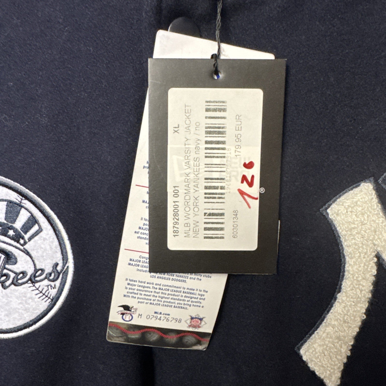 New Era Yankees Bomberjacke Gr. XL New York Navy 