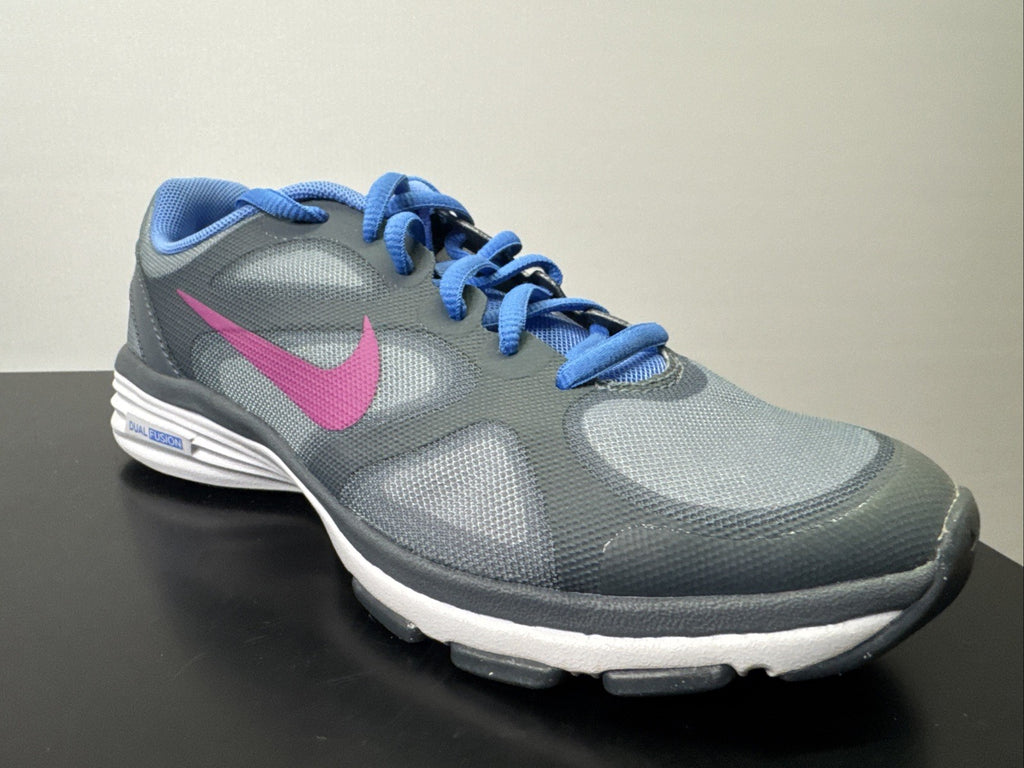 Nike Dual Fusion Gr. 36,5 Sneaker Damen Laufschuhe 