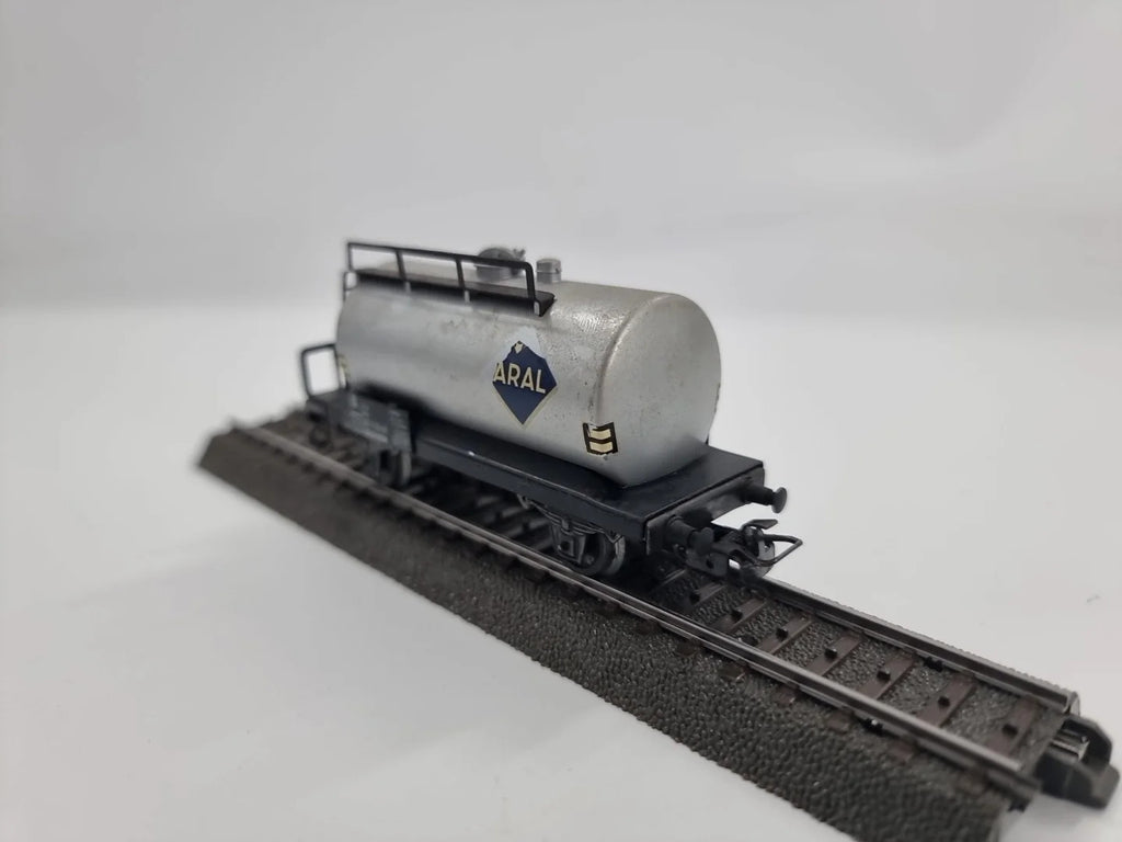 Märklin 00756-09 503 276 H0 Kesselwagen ARAL  Silber
