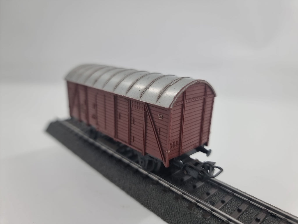 Märklin gedeckter Güterwagen - DB - 248  847 GmbH 39 - braun - H0 1:87