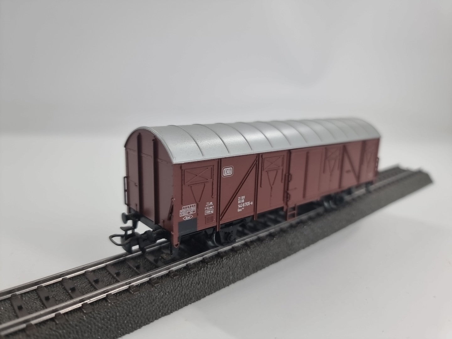 Märklin gedeckter Güterwagen  21 RIV Gbs der DB aus Packung 2983