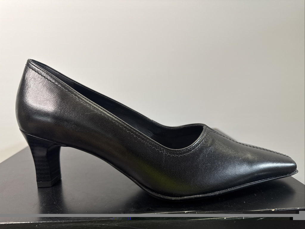 Ara Pumps Gr. 7,5  Schwarz  Leder Absatzschuh