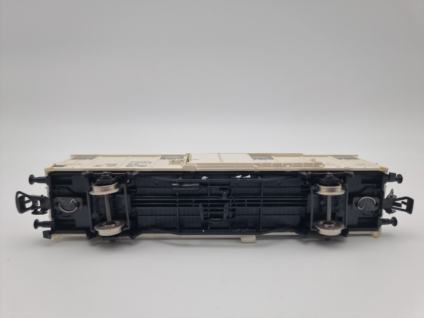 Piko H0 Kühlwagen Ibblps Interfrigo der DR Ep. 4