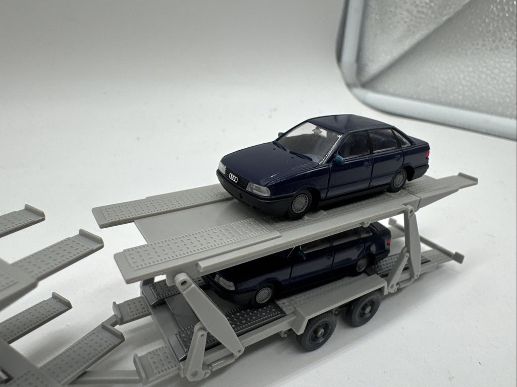 WIKING Modell 58027 Mercedes-Benz 1622 Autotransporter, rot-grau, 1:87