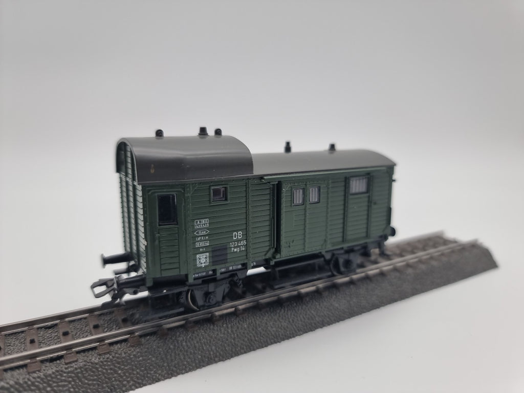MÄRKLIN H0 Packwagen Gepäckwagen Pwg 14  123 465 DB 4889