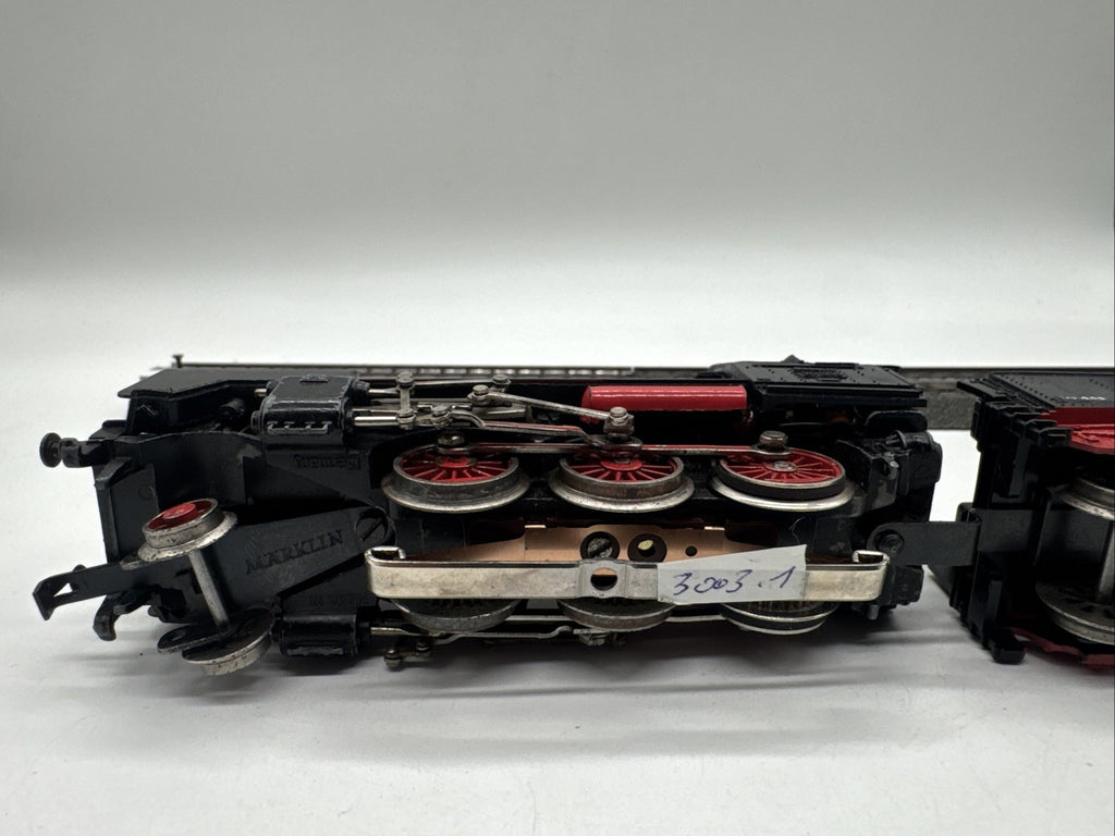 Märklin H0 3003 .1 FM 800 ++ Dampflok BR 24 058 der DB ++ analog ++ #682