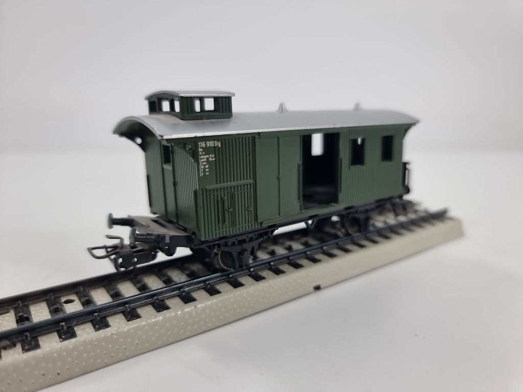 H0 Märklin  4038   Gepäckwagen 116 910  Stg