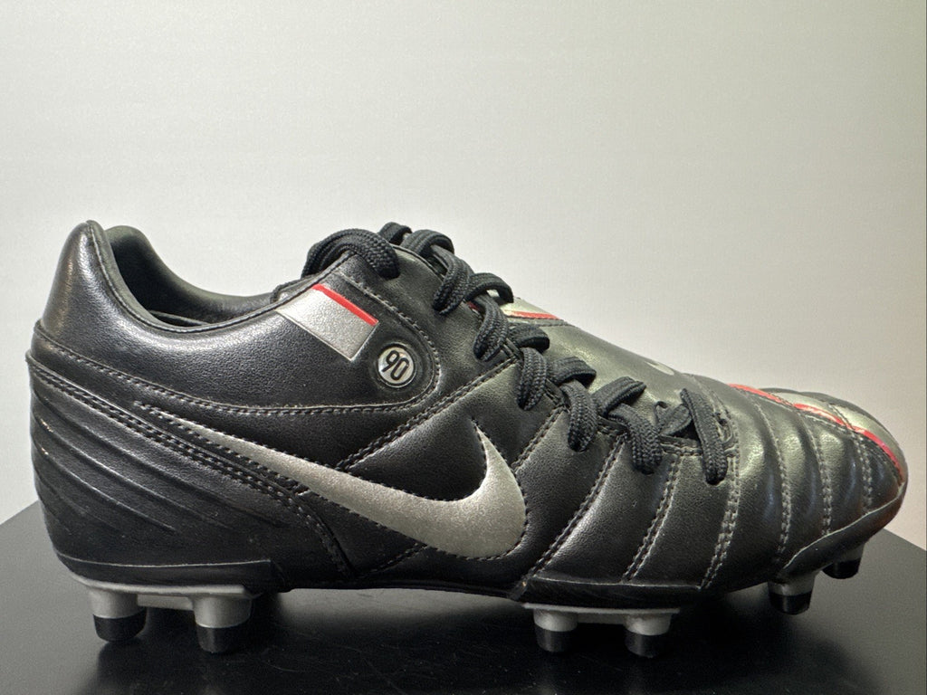 Nike Total 90 Gr. 40 Fußballschuh Shift Plus FG