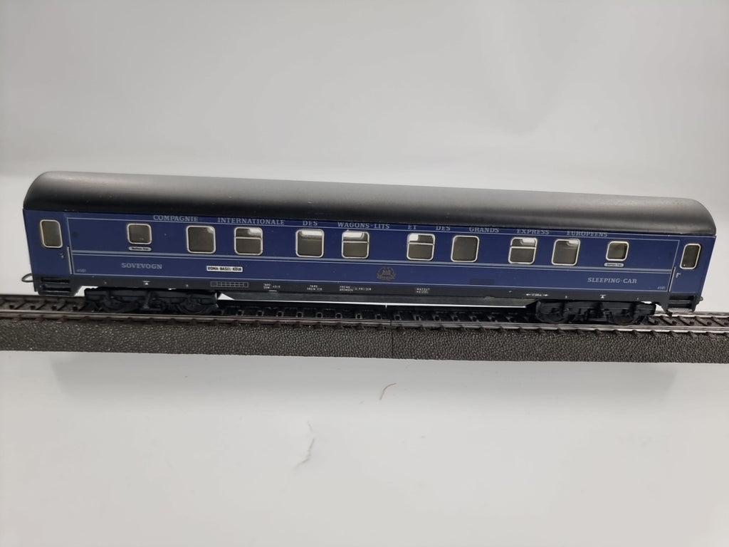 Märklin H0 4029 intern. Schlafwagen / Roma-Basel-Köln 