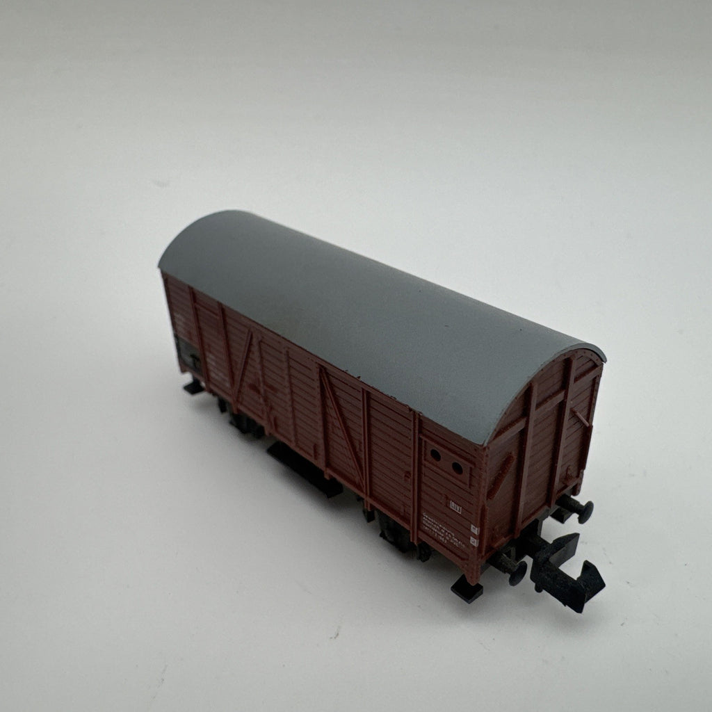 Minitrix n 13534 , Gedeckter Güterwagen, 21 80 112 3 140-2, Vitrine, top Zustand