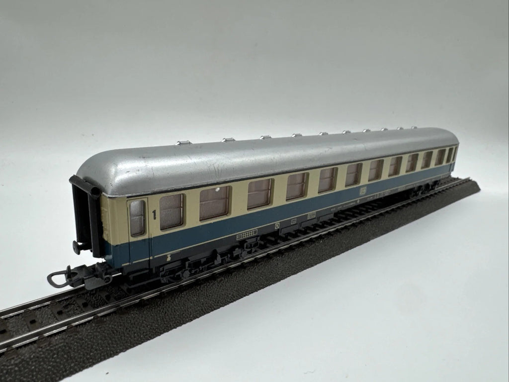 Lima H0 Personenwagen 1.Kl 10488 - DB - ohne OVP # 69