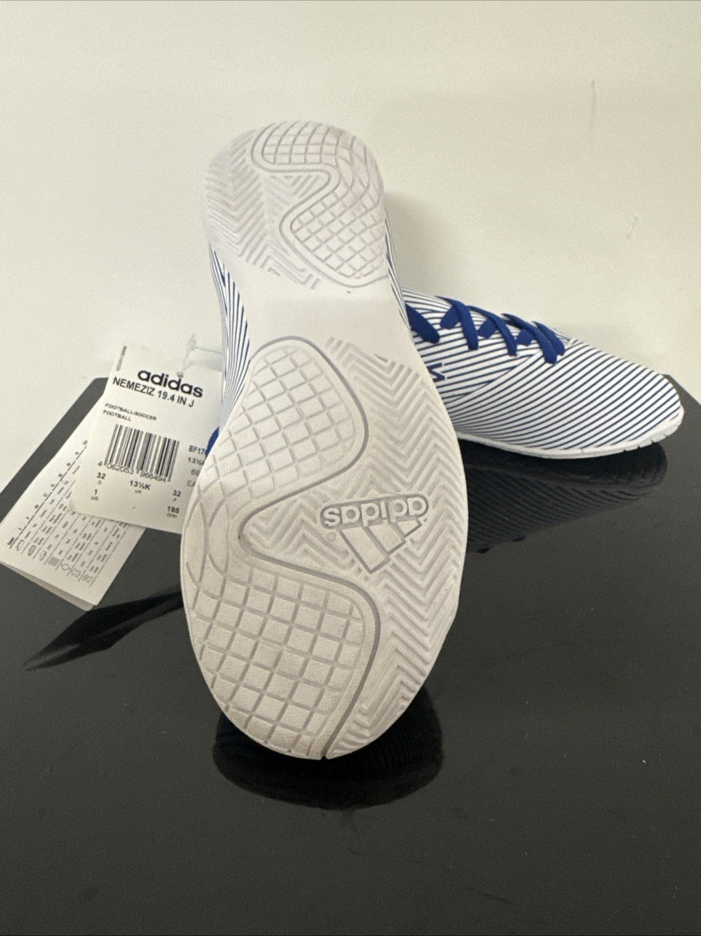 Adidas Nemeziz 19.4 Indoor Kinder Fußballschuh Größe 29