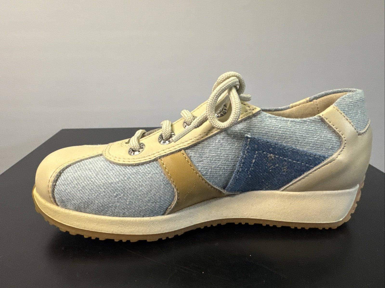 Mega Gaga Sneaker Mädchen Gr. 31 Schnürung 