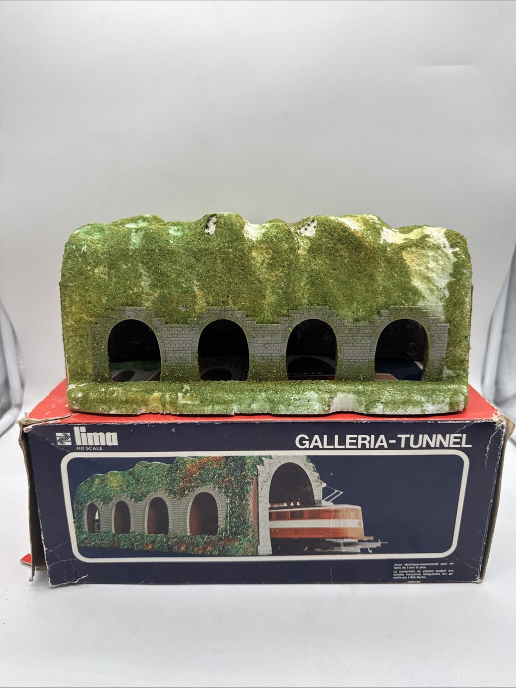 Lima 2080 Galeria Tunnel OVP 