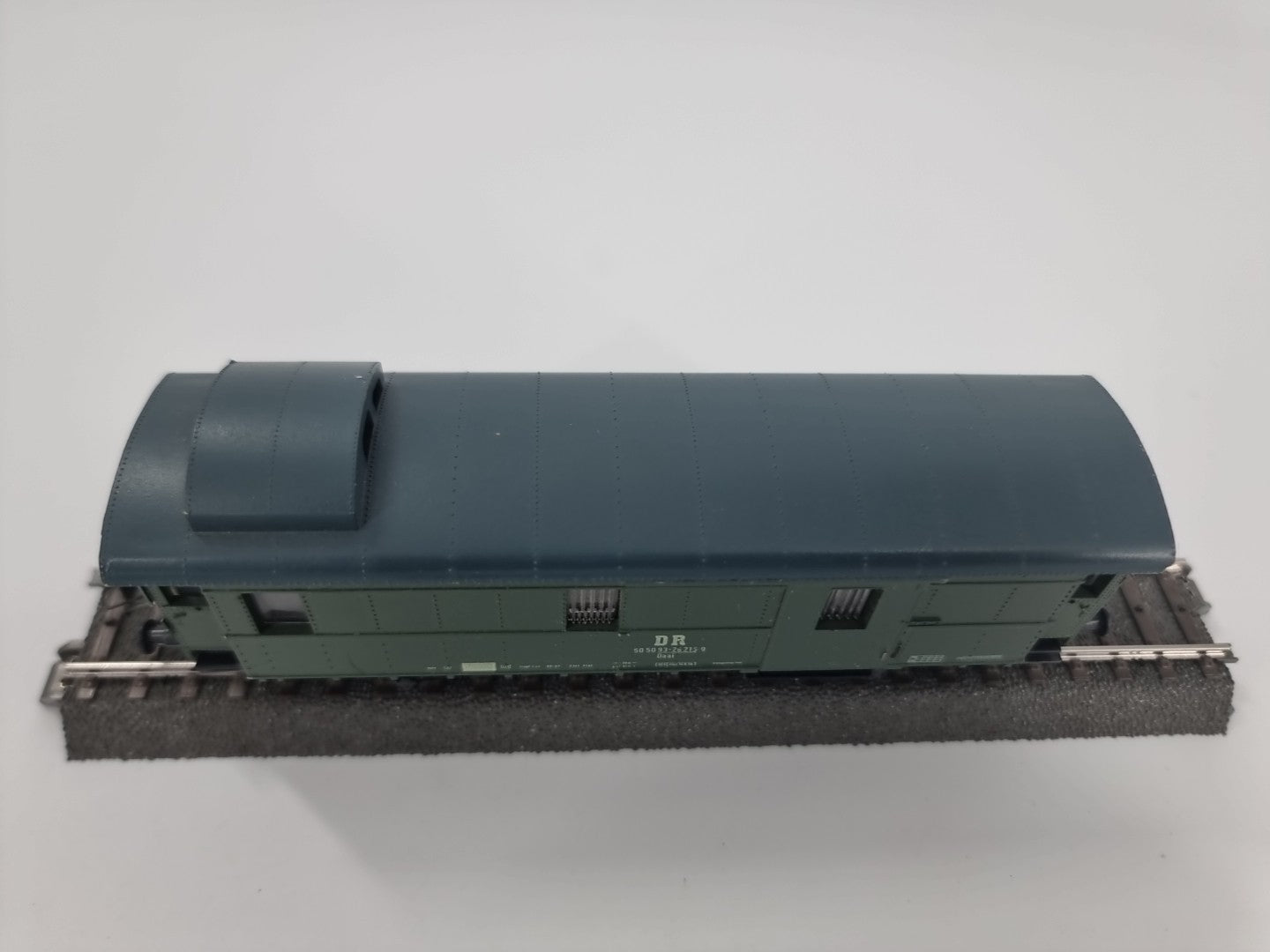 Piko H0 Gepäckwagen 505093-26215-0 - DR 