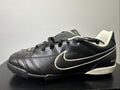 Nike Tiempo Gr. 33 Jungen Fußballschuh
