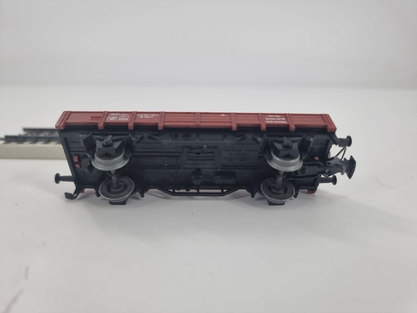 Märklin  H0 505 der DB Niederbordwagen  Rot