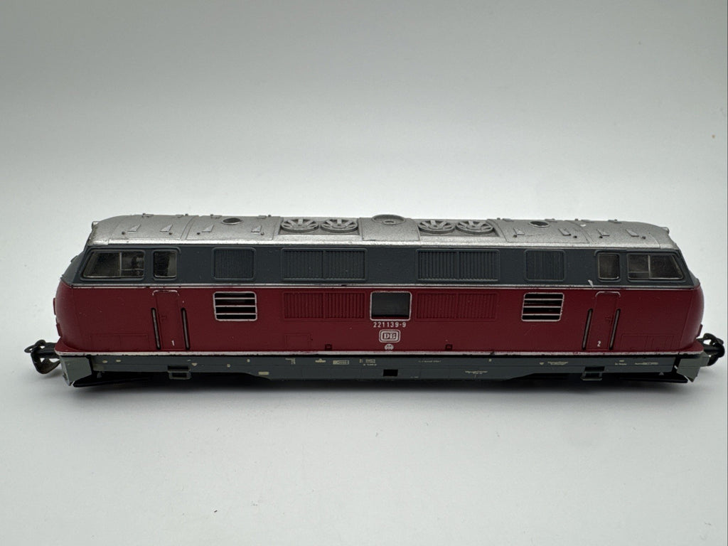 Spur TT, Diesellok der DB 221 139-9 In OVP