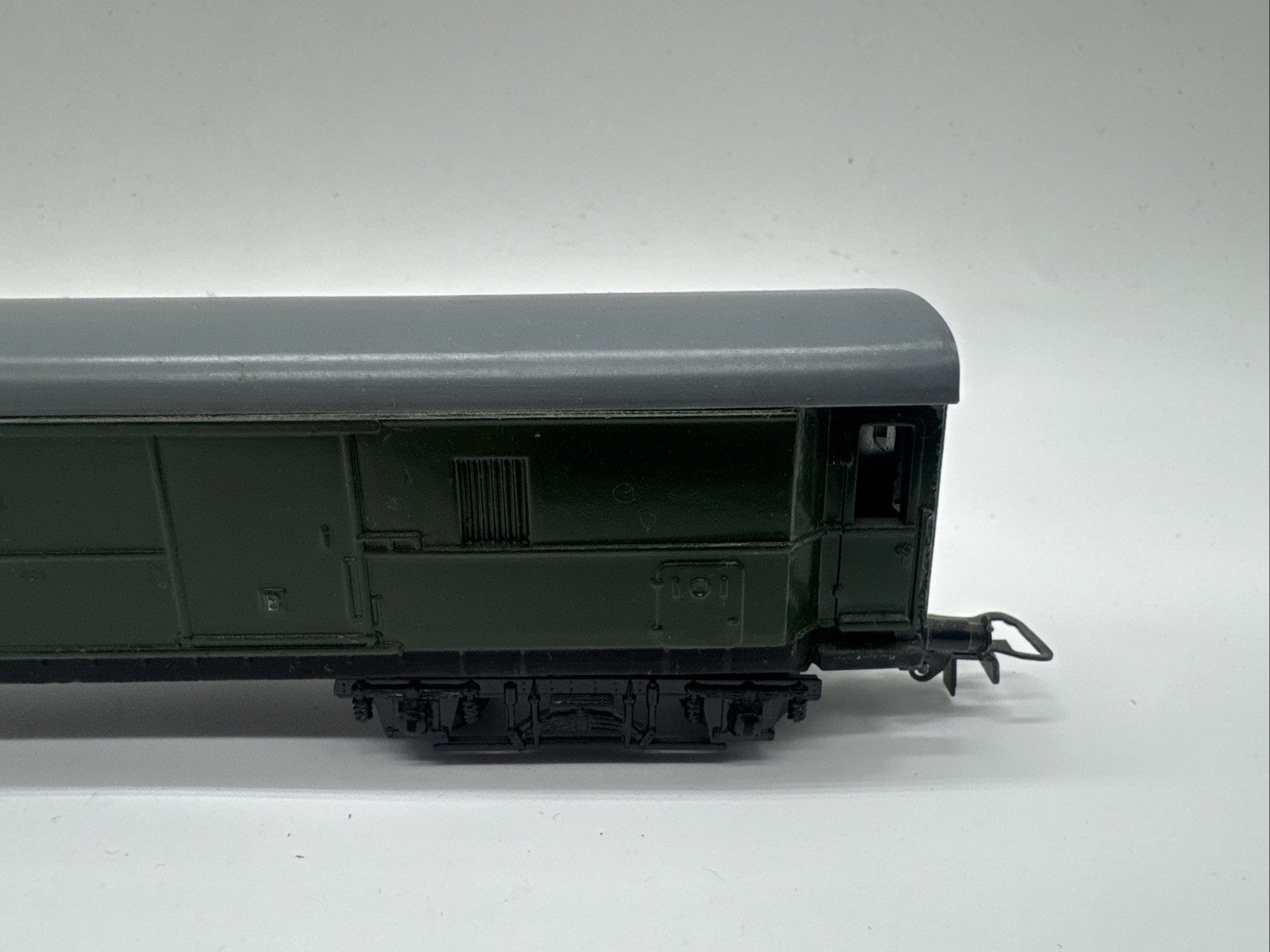 PIKO H0 Gepäckwagen DR 000213 Grün