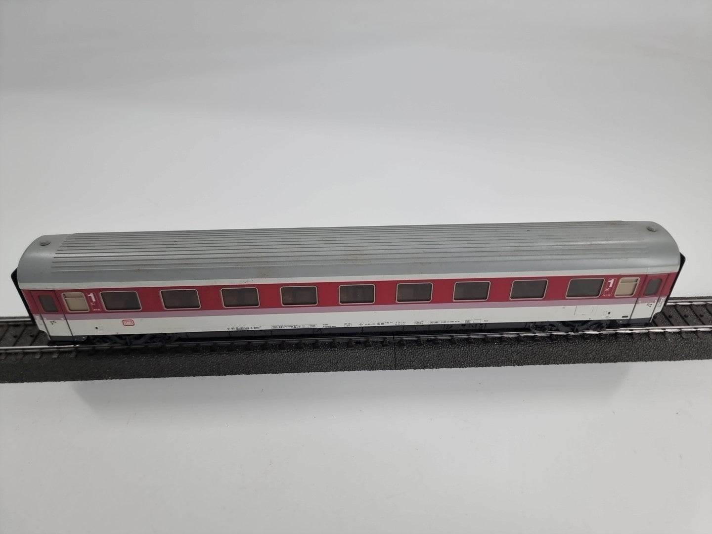 Märklin H0 4147 Reisezugwagen 61 80 19-90 549-5 Avmz der DB