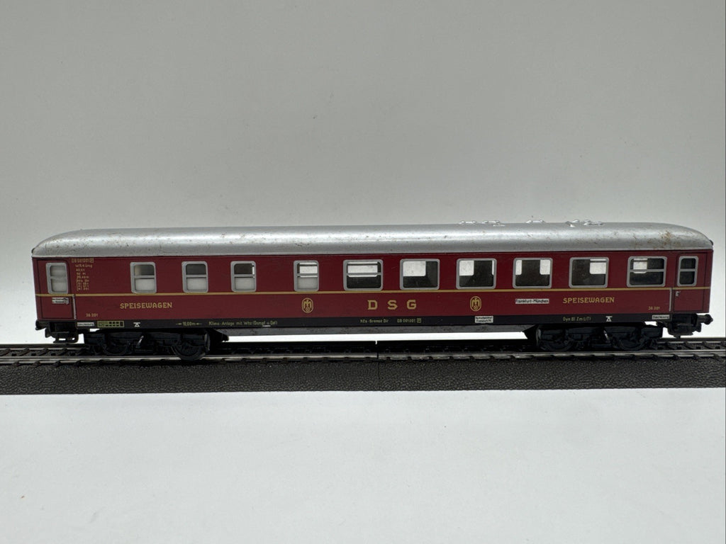 Märklin H0 4024 Speisewagen der DSG  Blech Reisende #228