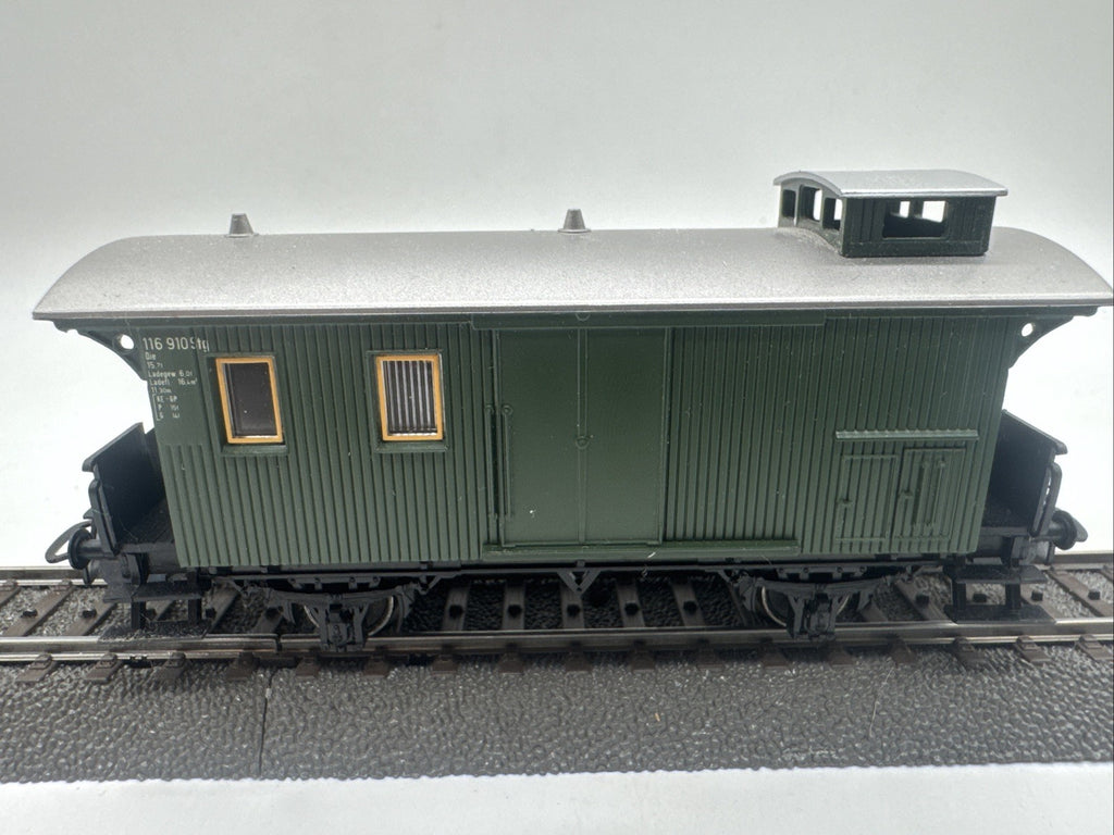Märklin 4038 - Gepäckwagen - 116 910 Stg - grün/grau - H0 HO 1:87 #414