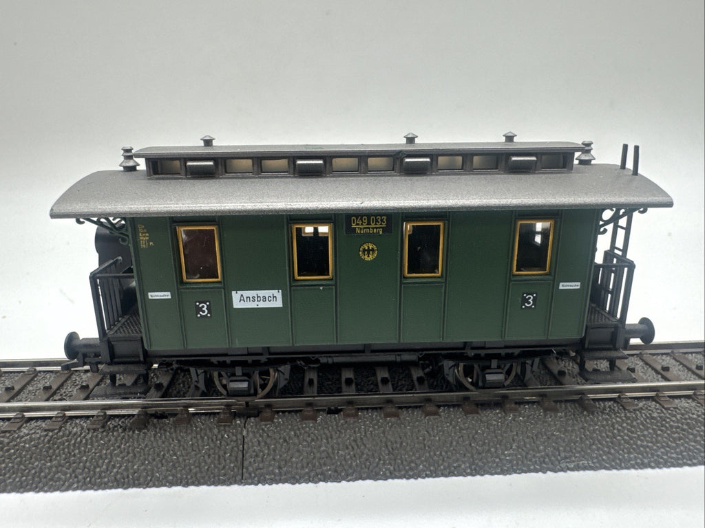Fleischmann H0 5051 Personenwagen 3. Kl. 049 033 DRG 2-Leiter-Achsen #765
