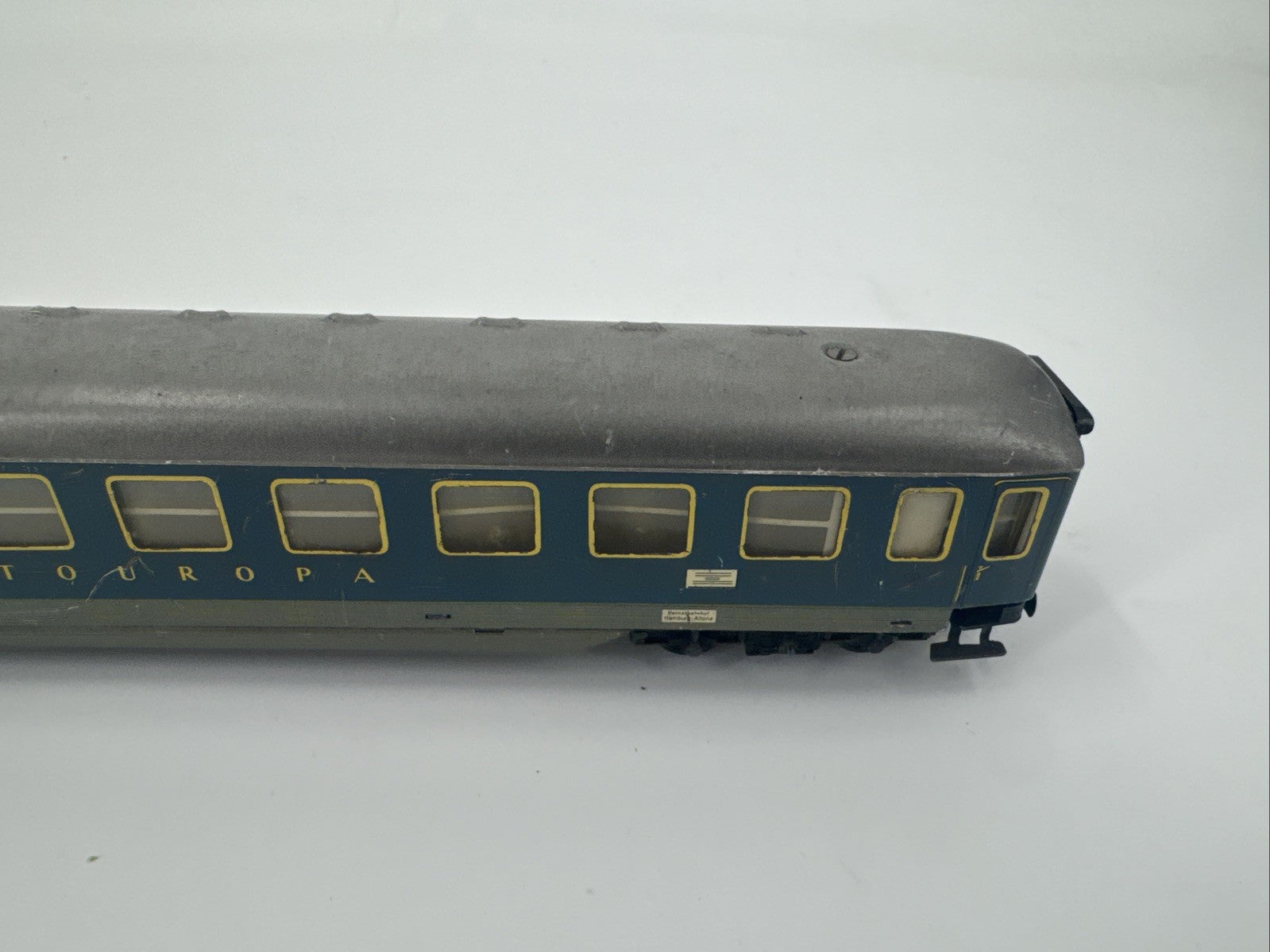 1:87  HO  Personenwagen/Abteilwagen "Touropa"  Trix Express - gebraucht
