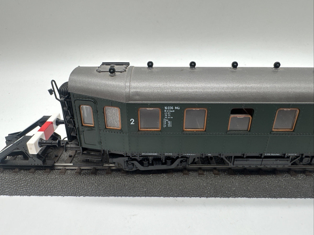 MES-54834	Roco H0 Personenwagen DB 16036 2.Kl K-NEM #761