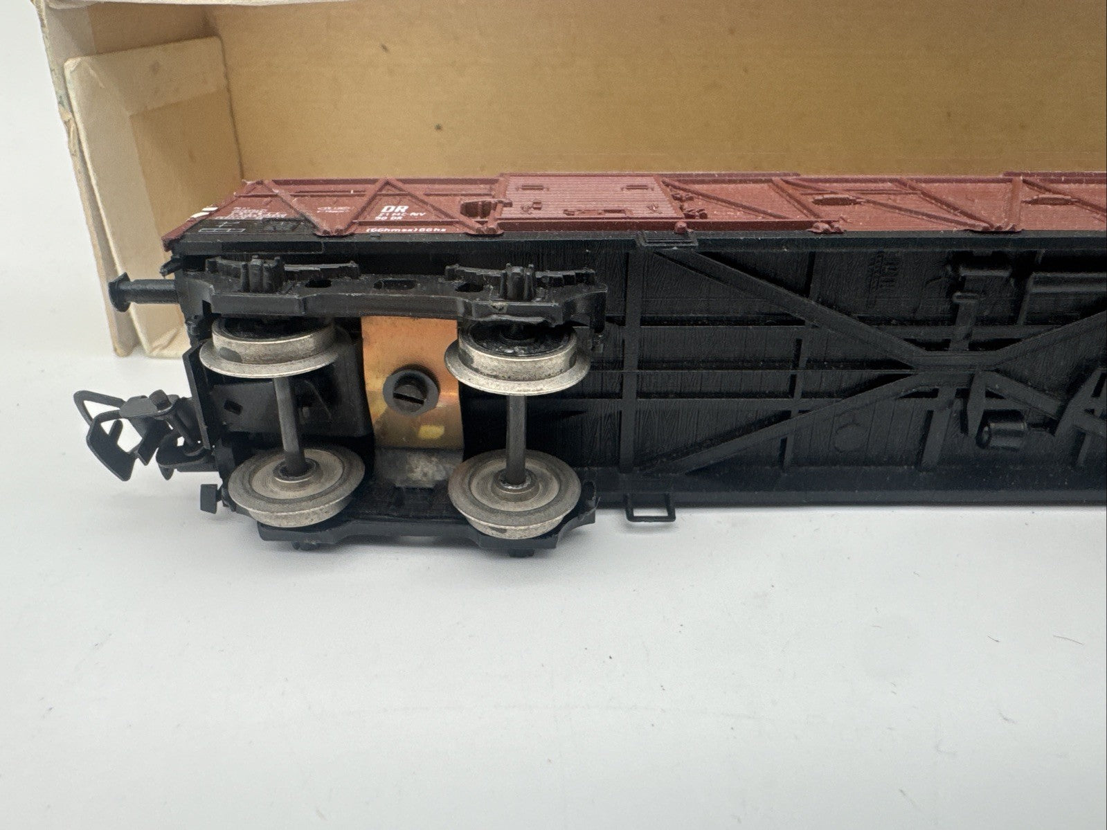 PIKO 5/132-012, Ged. Güterwagen, DR, EP 3 In OVP
