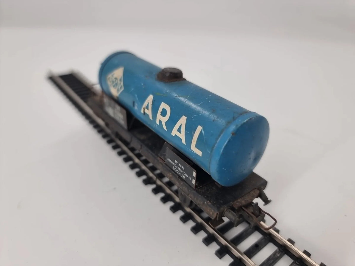 Trix Express H0 20/78 Güterwagen Kesselwagen "BV-Aral" 508 294 Essen DB