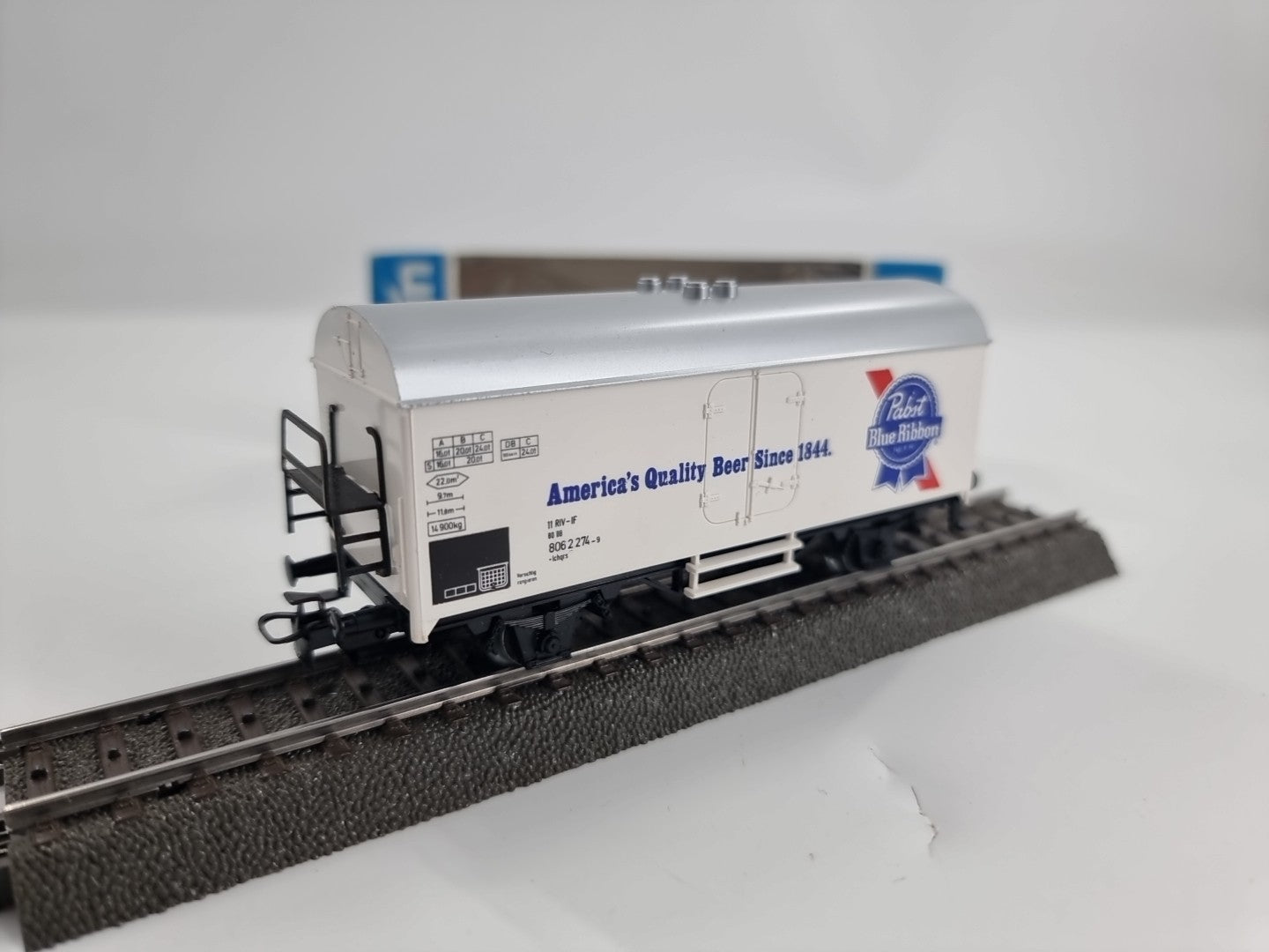 Märklin H0 4569 Güterwagen Bierwagen "Pabst Blue Ribbon"