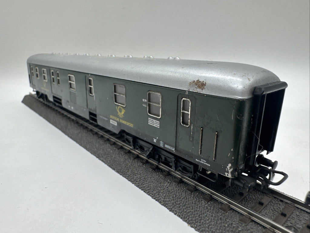 Märklin H0 4047 Reisezugwagen Post 4m der DB Beleuchtet #379