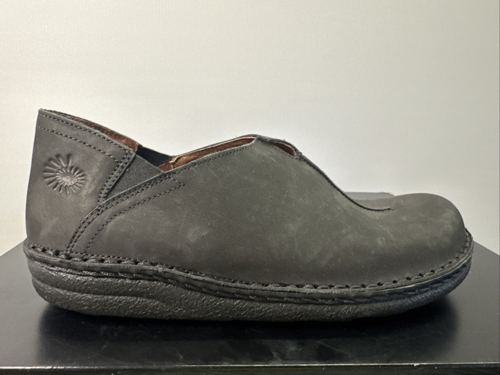 Helix Damenschuh Gr. 4 Slip On Leder 