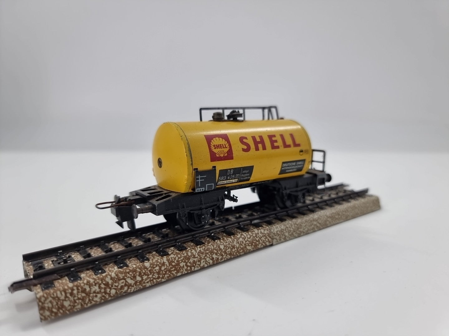 Trix Express 3427 Spur H0 Kesselwagen SHELL, DB,Blech