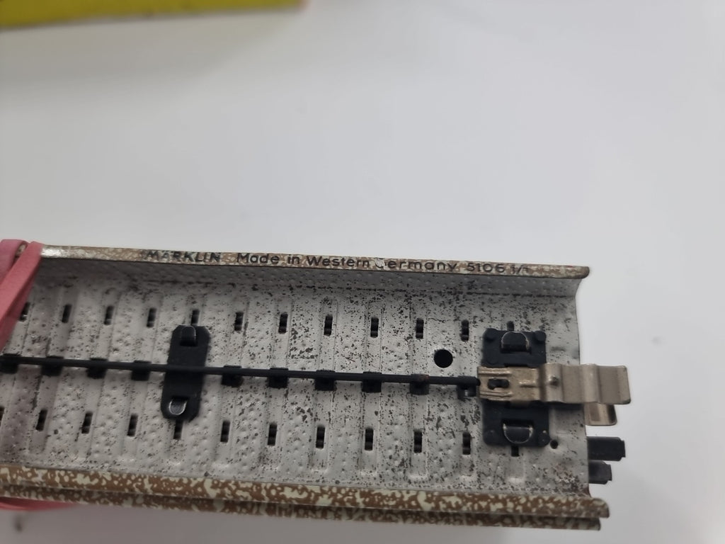 Märklin H0 5106 1/1  10 x Gerades Gleis 180 mm gut in OVP