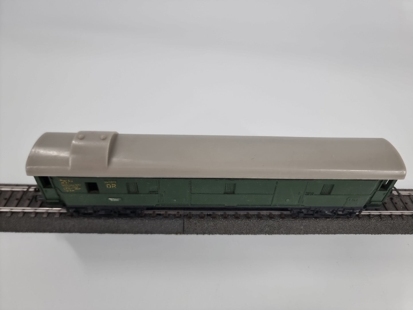 PIKO K 1992 H0 D-Zug Gepäckwagen Pw 4ü DR 