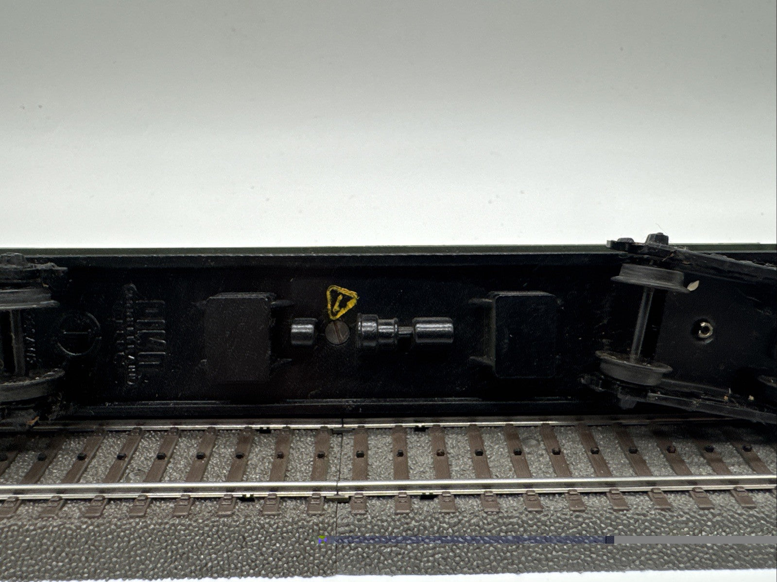 Piko Spur H0 18350 Personenwagen der DR Grün #66