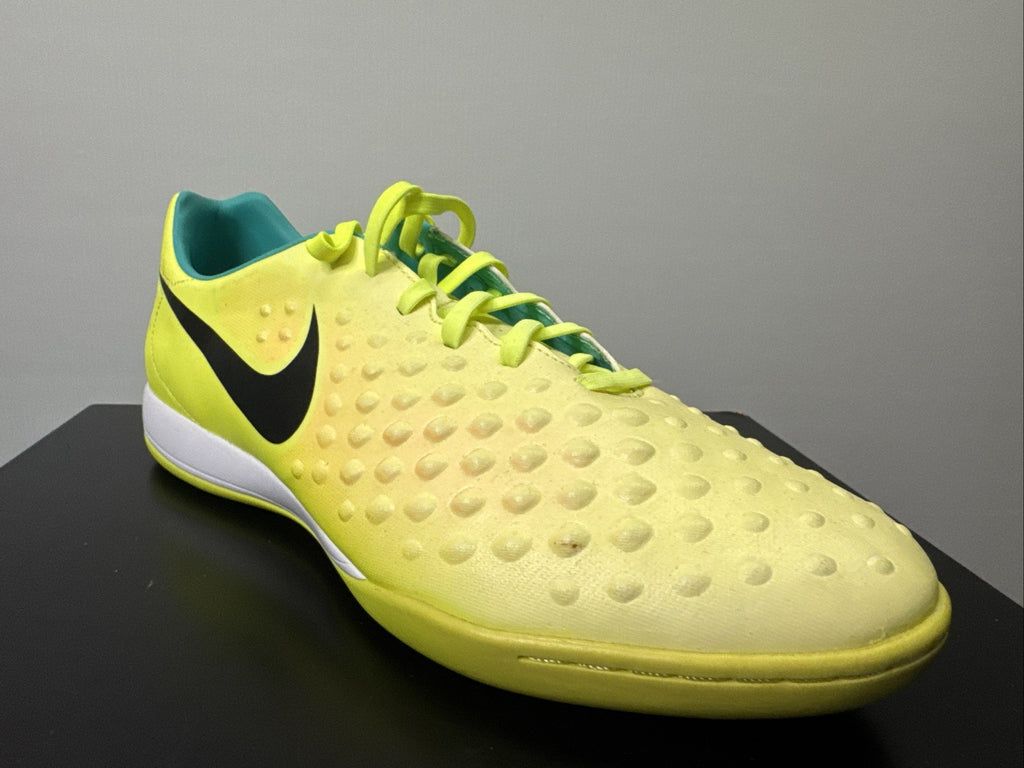 Nike Magistax Fußballschuh Gr. 47 Indoor Onda II IC 