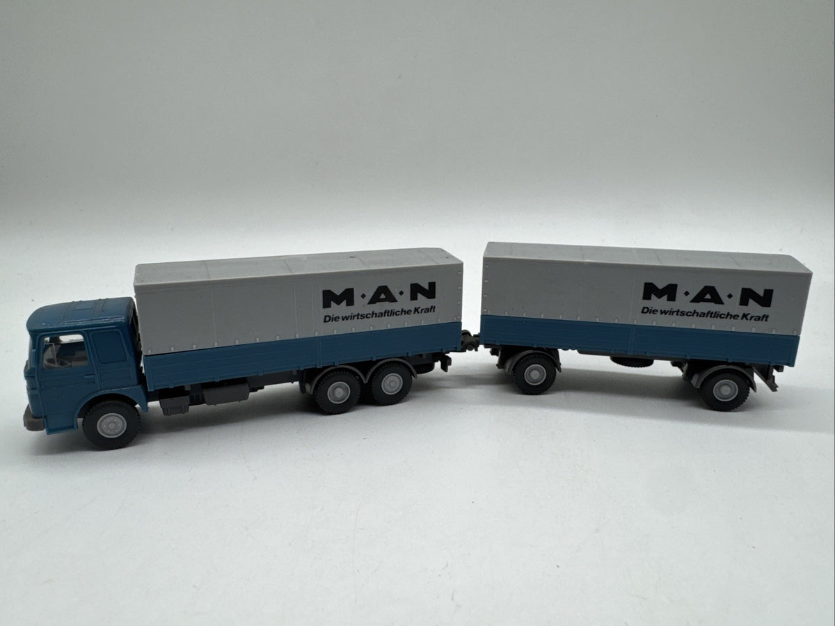 Wiking 1:87 MAN Pritschenlastzug MAN #649