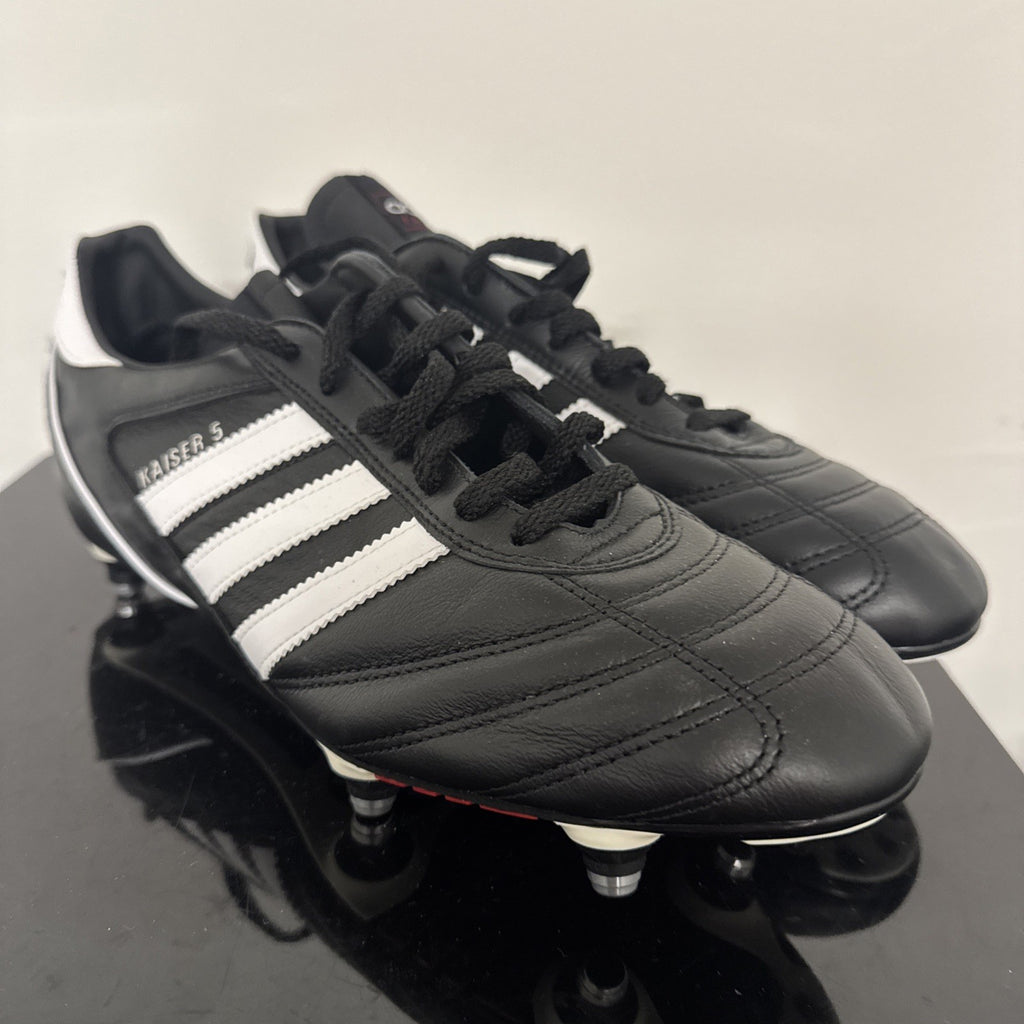adidas Kaiser 5 Cup Fussball Schuhe Eur 44 UK 9.5 Leder schwarz 033200 neu