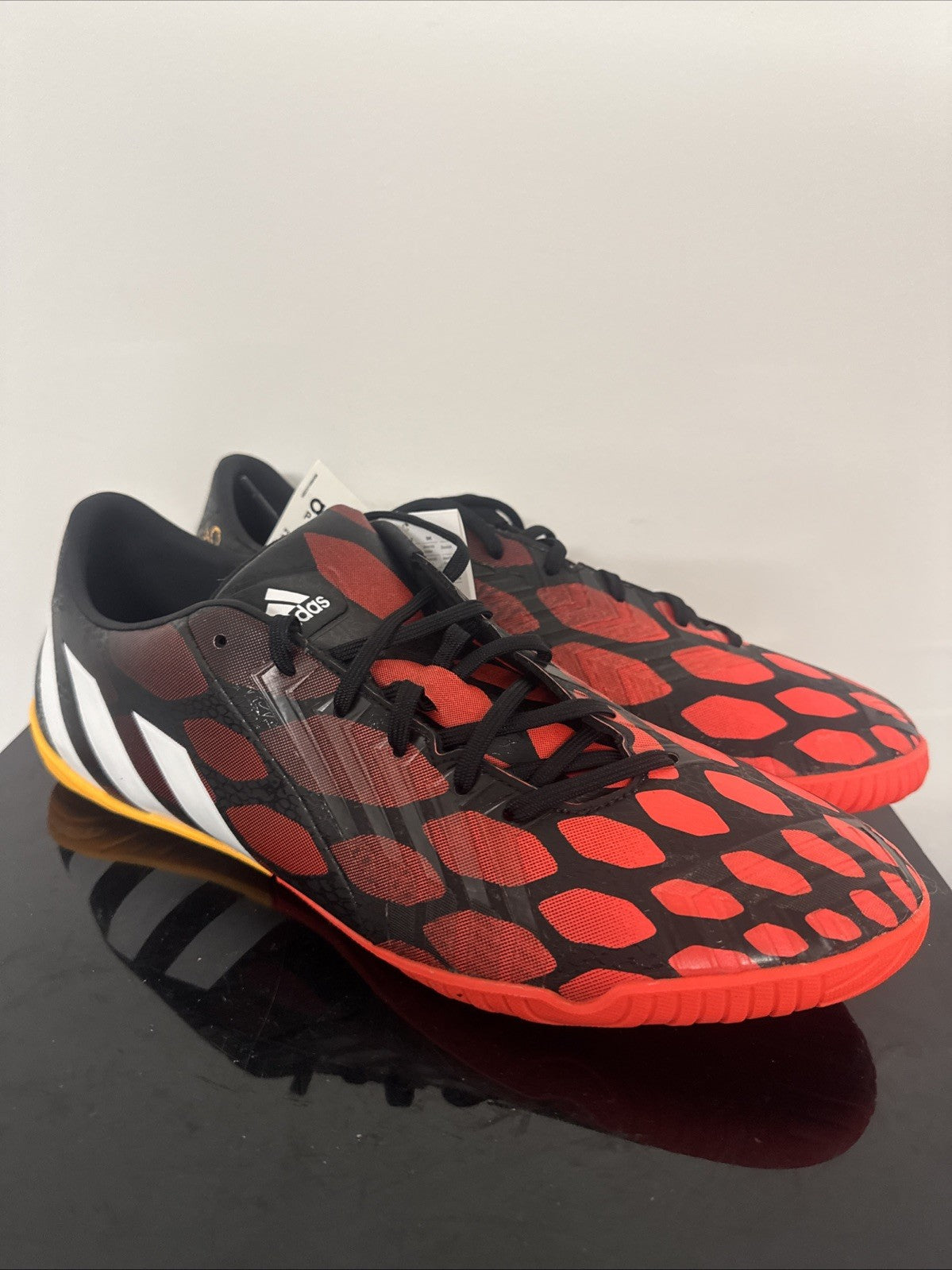 Adidas Predator Instinct Hallen Fußballschuh, Laufschuh Eur 39 UK 6