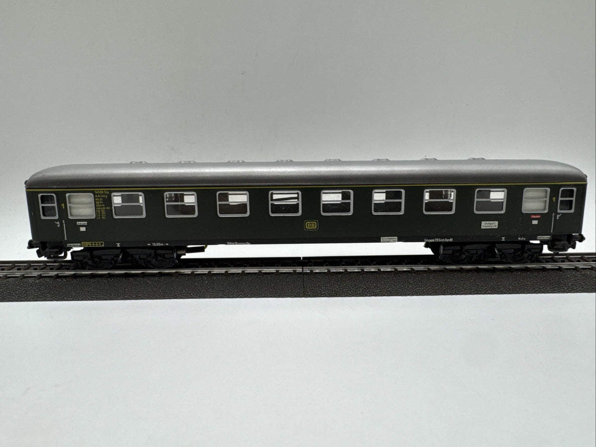Märklin H0 Personenwagen DB 14509 1 Kl.  Mit Licht #244