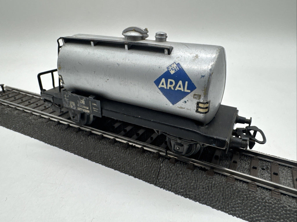 Märklin H0 4500 Kesselwagen ARAL der DB 365
