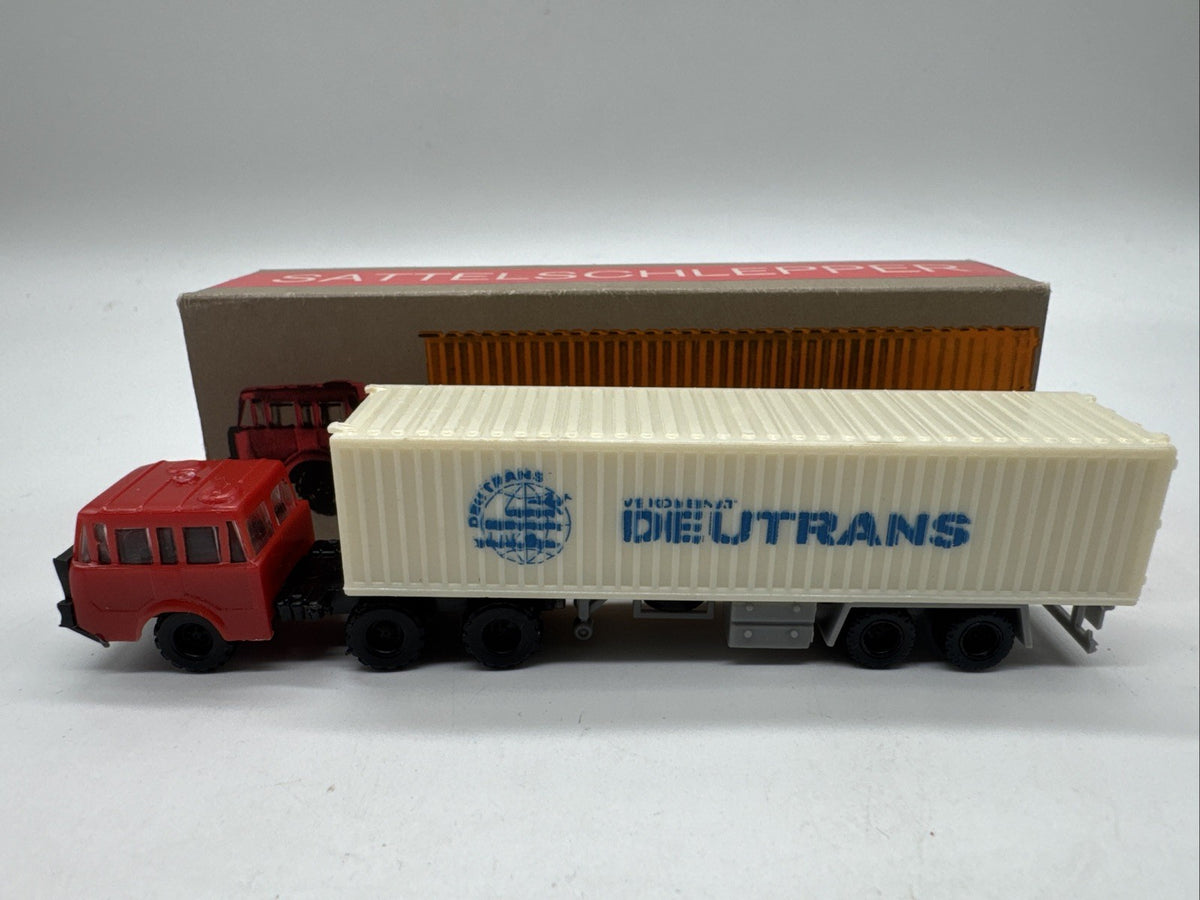 Deutrans LKW Tatra Budamobil Sattelschlepper LKW TT 1:120 OVP