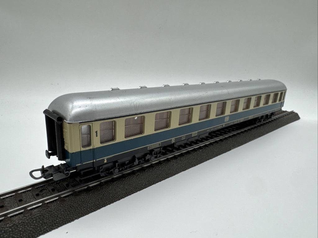Lima H0 Personenwagen 1.Kl 10488 - DB - ohne OVP # 69