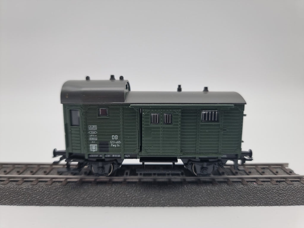 MÄRKLIN H0 Packwagen Gepäckwagen Pwg 14  123 465 DB 4889