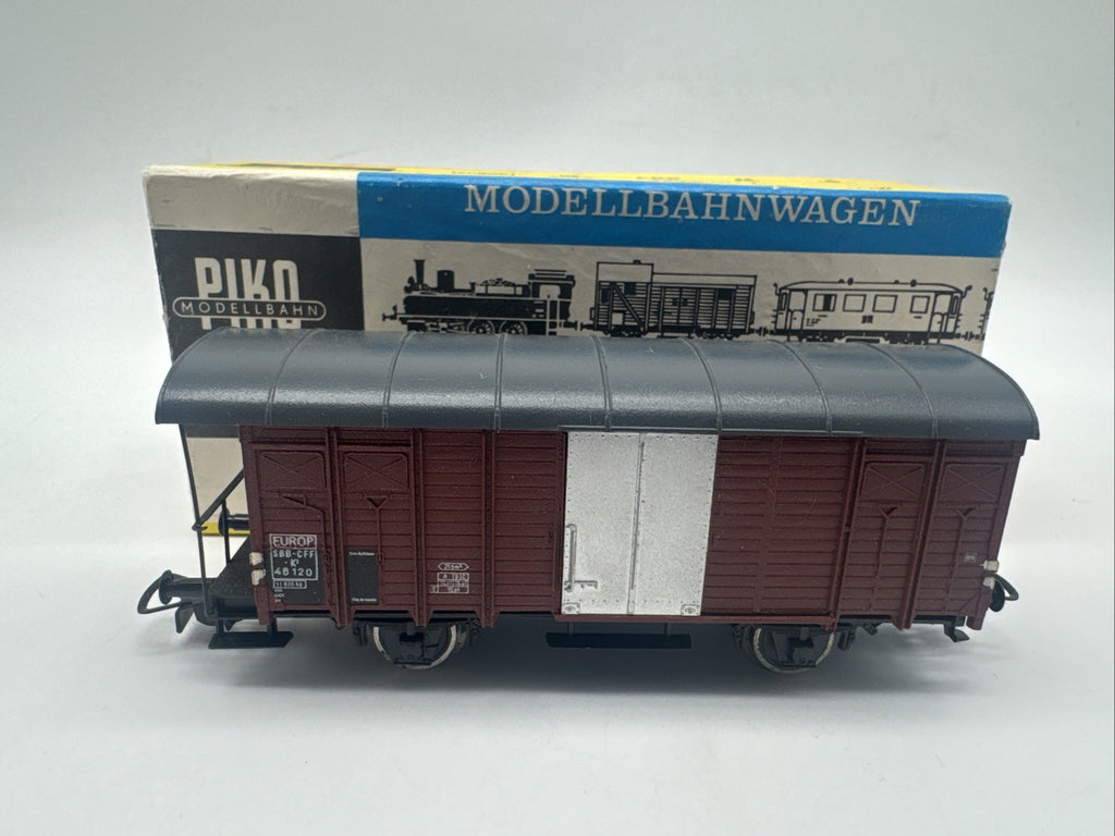Piko Spur H0 5/6455/171 geschlossener Güterwagen SBB-CFF mit OVP 