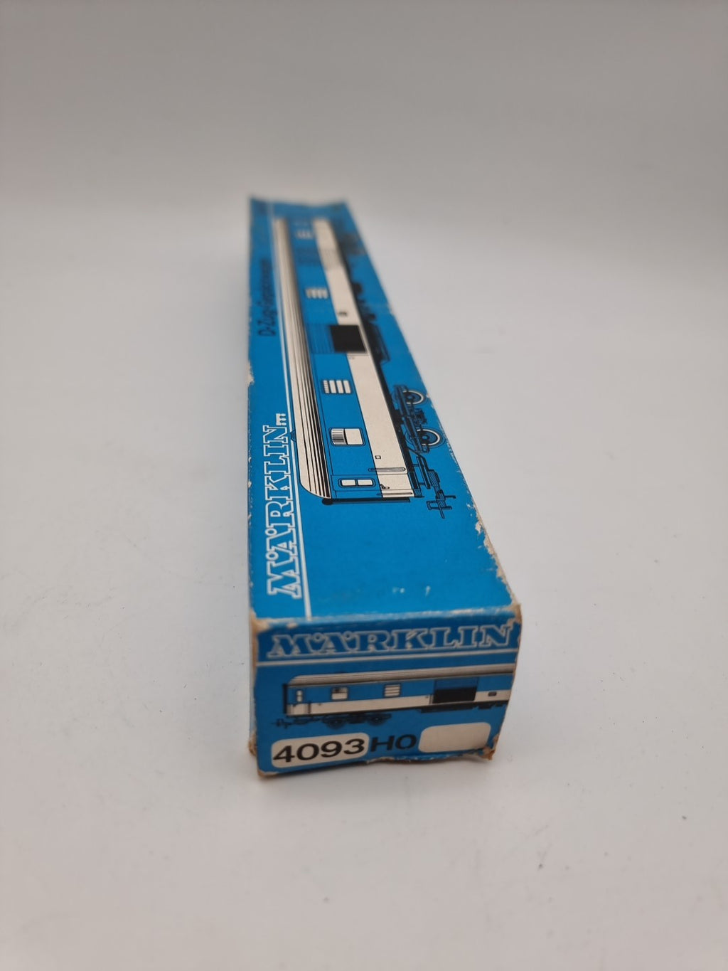 Märklin H0 4093 D-Zug-Gepäckwagen der DB, Düm 902, Kunstststoff,  27 cm,  OVP