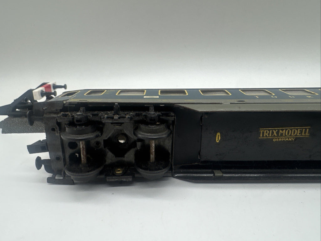 Trix Modell H0  Personenwagen Touropa 17645 #669